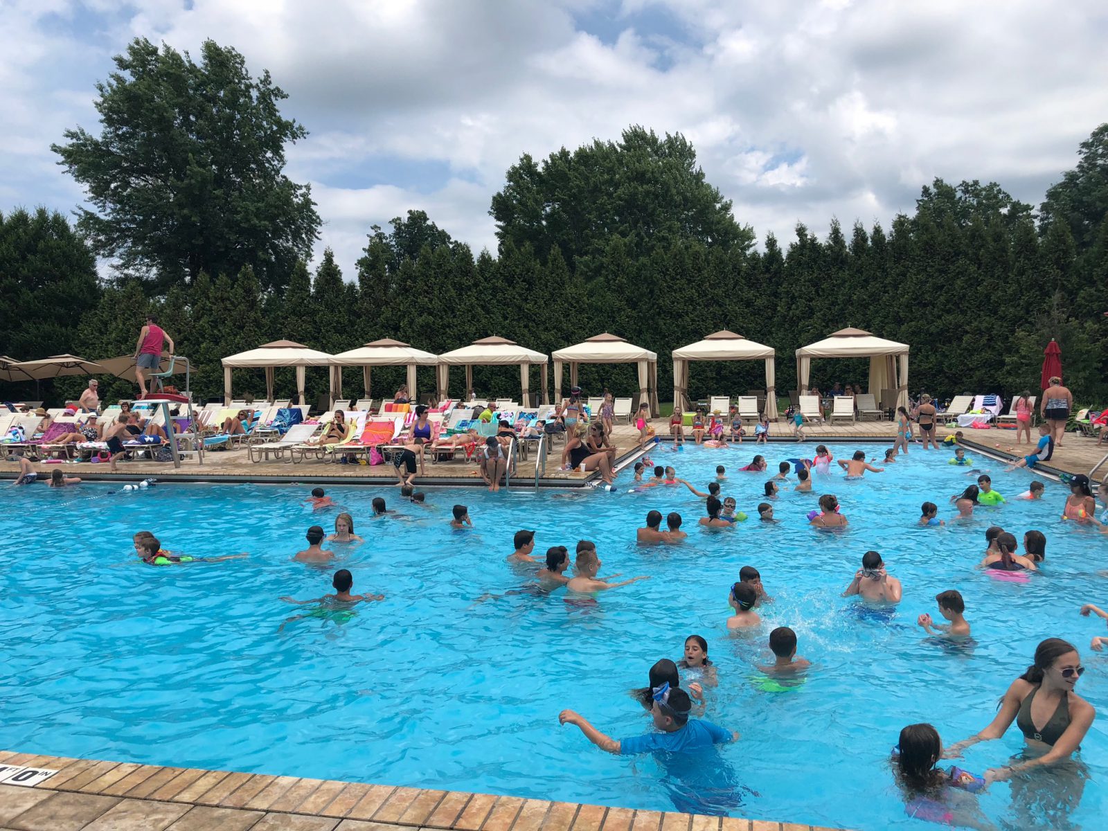 avalon community pool